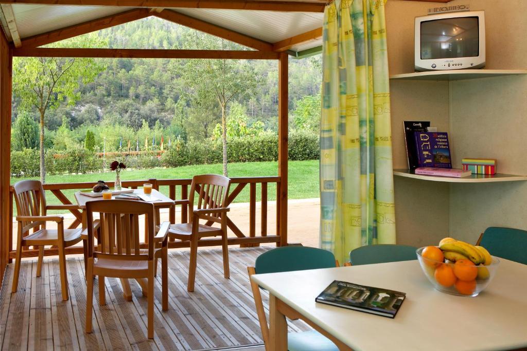 מלון Albanya Camping Bassegoda Park חדר תמונה
