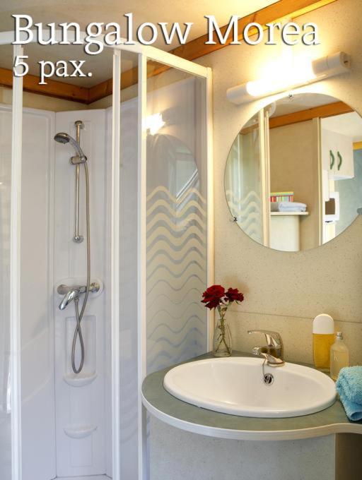 מלון Albanya Camping Bassegoda Park מראה חיצוני תמונה